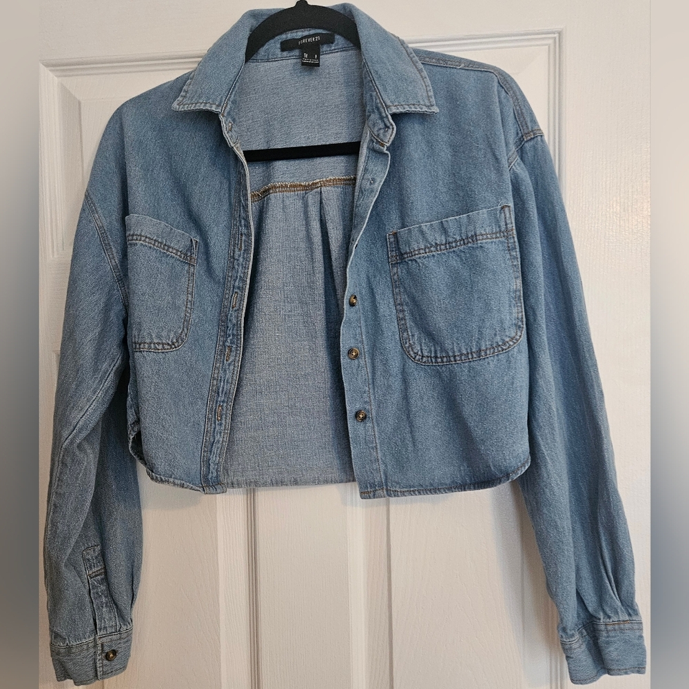 Forever 21  Denim Crop Top. Good Condition. Size S. Oversized.